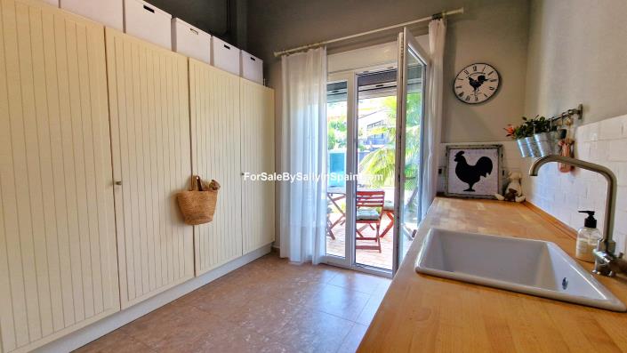 Image No.45-Villa de 3 chambres à vendre à Alzira