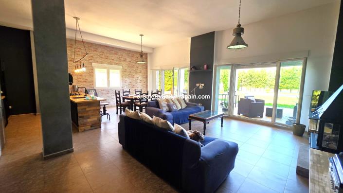 Image No.49-Villa de 3 chambres à vendre à Alzira