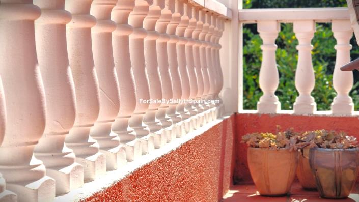 Image No.14-3 Bed Villa for sale