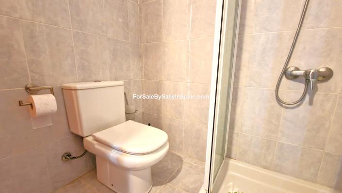 Image No.34-3 Bed Villa for sale