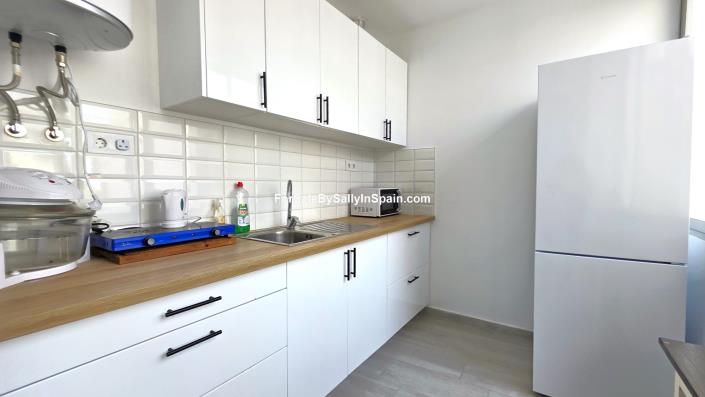 Image No.44-5 Bed Townhouse for sale