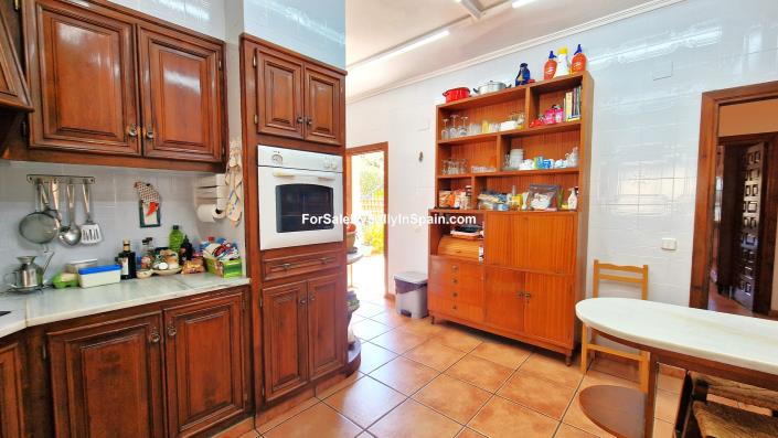 Image No.23-6 Bed Villa for sale