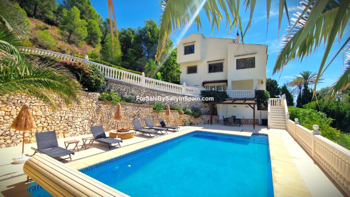 Image No.5-6 Bed Villa for sale