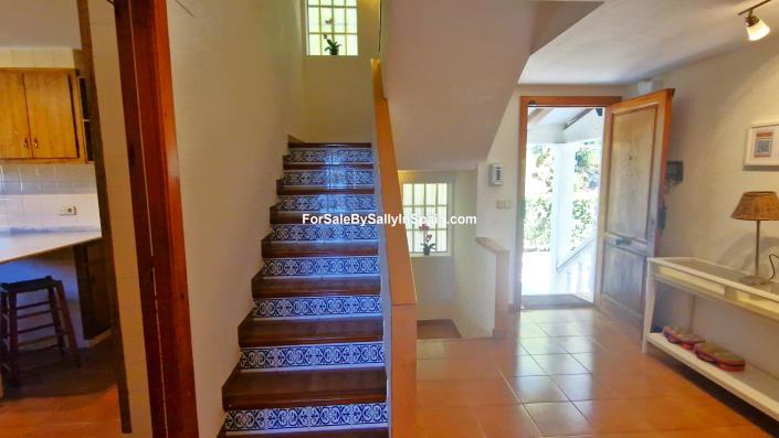 Image No.29-6 Bed Villa for sale