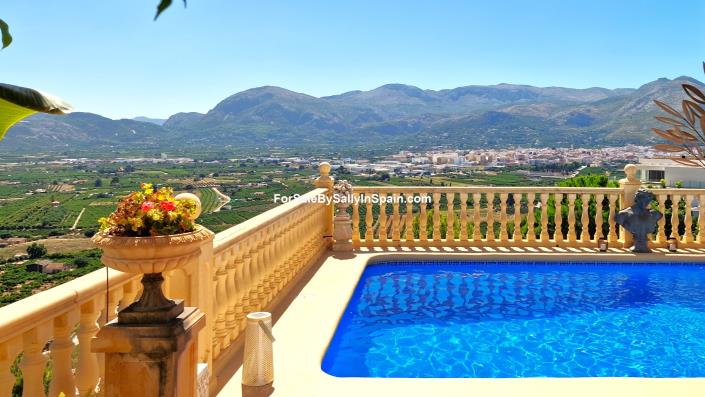 Image No.6-5 Bed Villa for sale