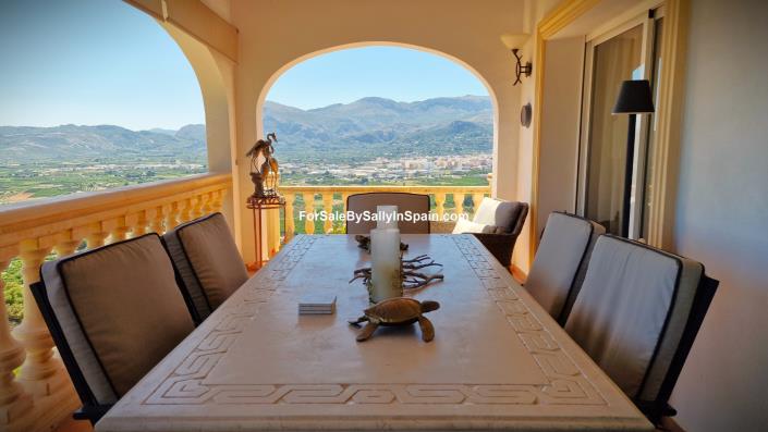 Image No.16-5 Bed Villa for sale