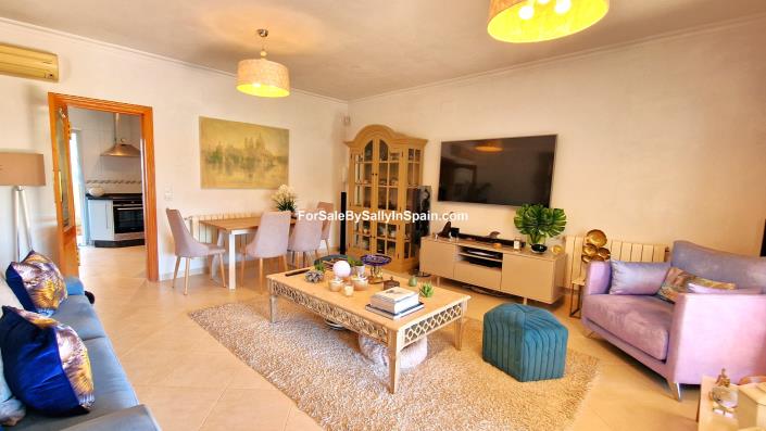 Image No.34-5 Bed Villa for sale