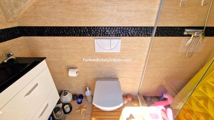 Image No.38-5 Bed Villa for sale