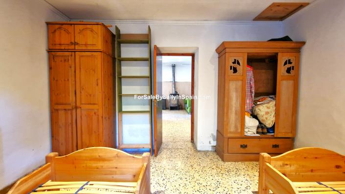 Image No.23-2 Bed Villa for sale