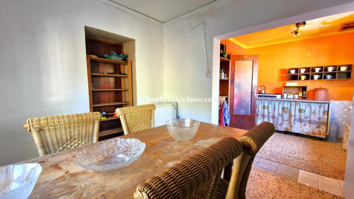 Image No.30-2 Bed Villa for sale