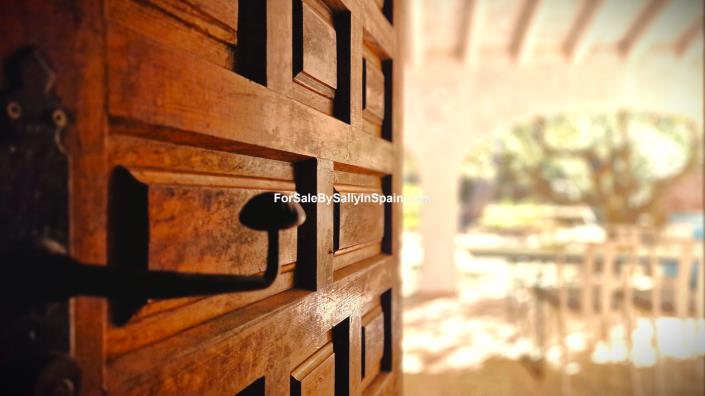 Image No.33-2 Bed Villa for sale