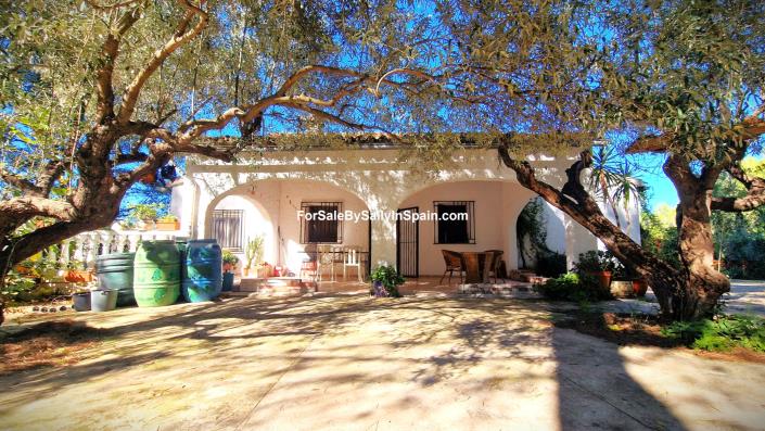 Image No.39-2 Bed Villa for sale