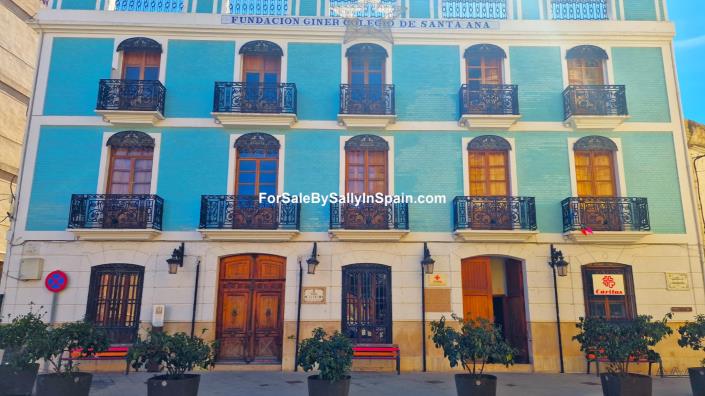 Image No.51-2 Bed Villa for sale