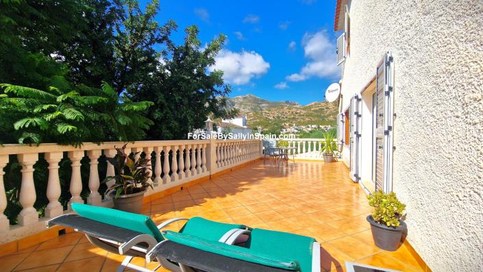 Image No.30-4 Bed Villa / Detached for sale