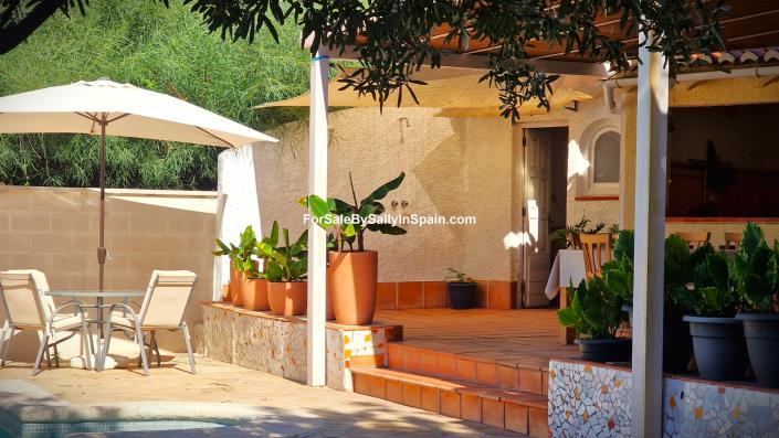 Image No.11-4 Bed Villa / Detached for sale