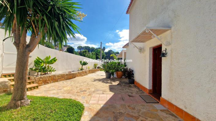 Image No.22-4 Bed Villa / Detached for sale
