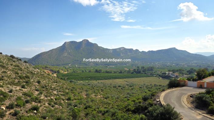 Image No.14-4 Bed Villa for sale