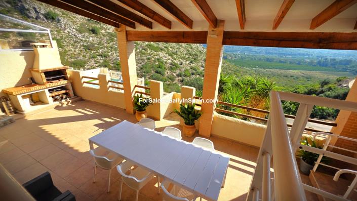 Image No.56-4 Bed Villa for sale