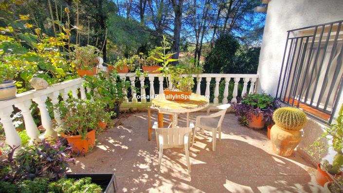 Image No.19-2 Bed Villa for sale