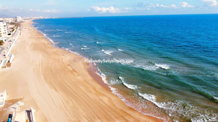 Image No.43-2 Bed Villa for sale