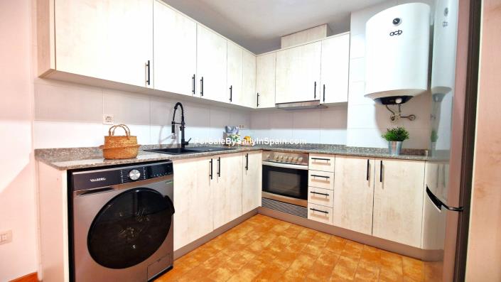 Image No.14-2 Bed Apartment for sale