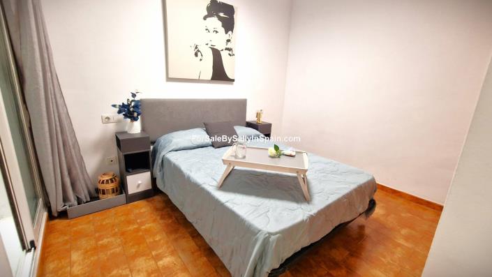 Image No.20-2 Bed Apartment for sale