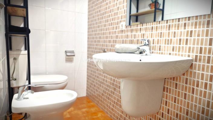 Image No.26-2 Bed Apartment for sale