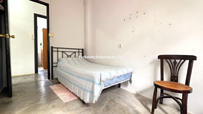 Image No.34-4 Bed Villa / Detached for sale