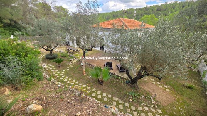 Image No.44-4 Bed Villa / Detached for sale