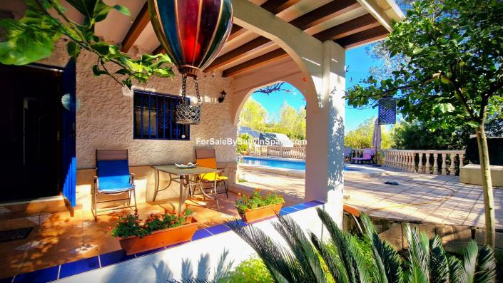 Image No.6-4 Bed Villa / Detached for sale