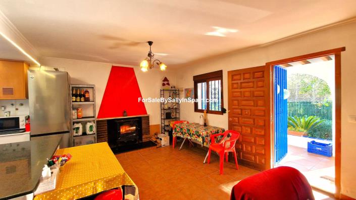 Image No.20-4 Bed Villa / Detached for sale