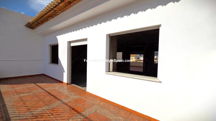 Image No.51-4 Bed Townhouse for sale