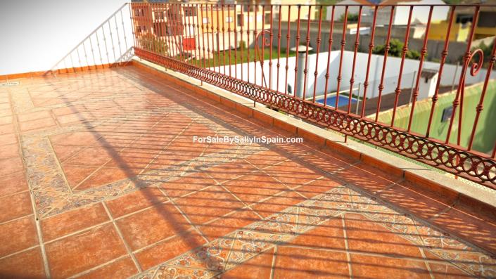 Image No.50-4 Bed Townhouse for sale