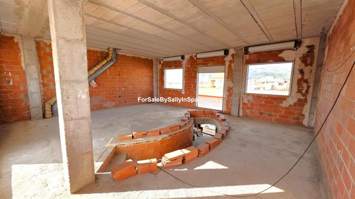 Image No.40-4 Bed Townhouse for sale