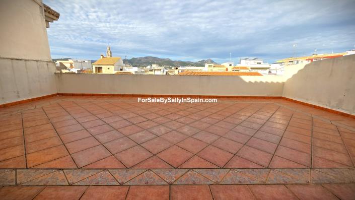 Image No.43-4 Bed Townhouse for sale