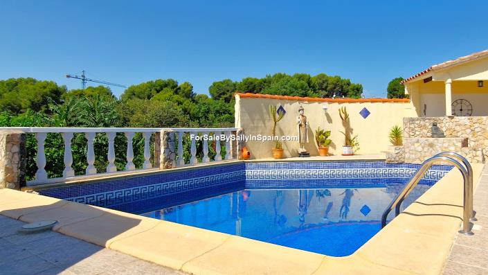 Image No.3-Villa de 4 chambres à vendre à Benigánim