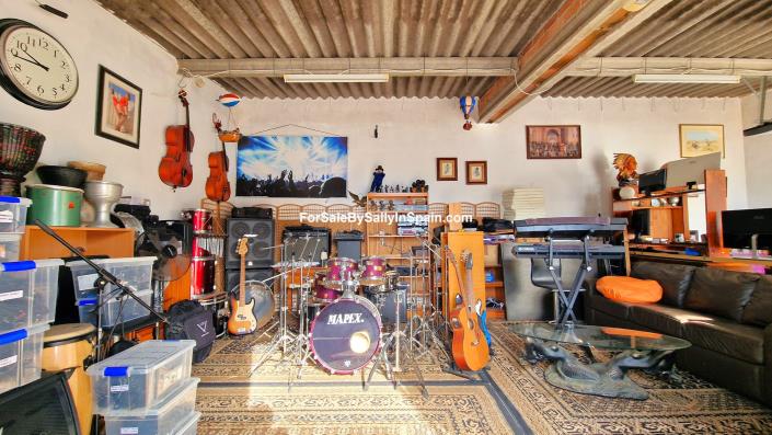 Image No.50-Villa de 4 chambres à vendre à Benigánim