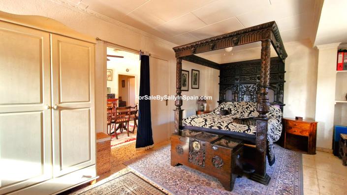 Image No.33-Villa de 4 chambres à vendre à Benigánim