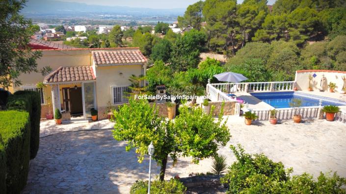 Image No.60-Villa de 4 chambres à vendre à Benigánim