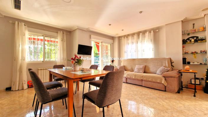 Image No.22-Villa de 4 chambres à vendre à Gandía