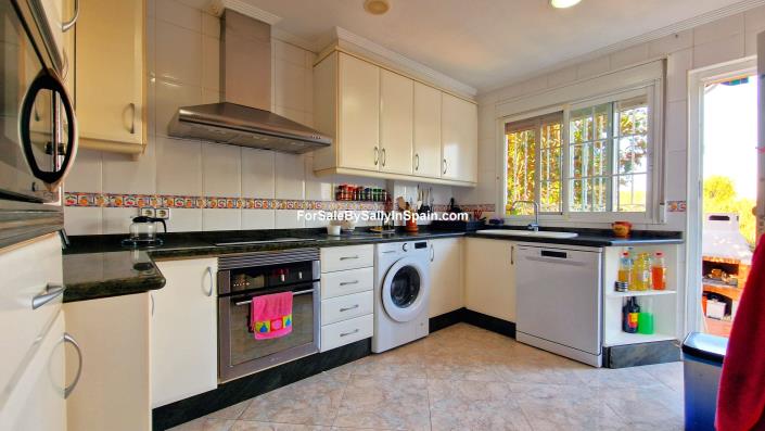 Image No.23-Villa de 4 chambres à vendre à Gandía