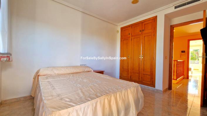 Image No.33-Villa de 4 chambres à vendre à Gandía