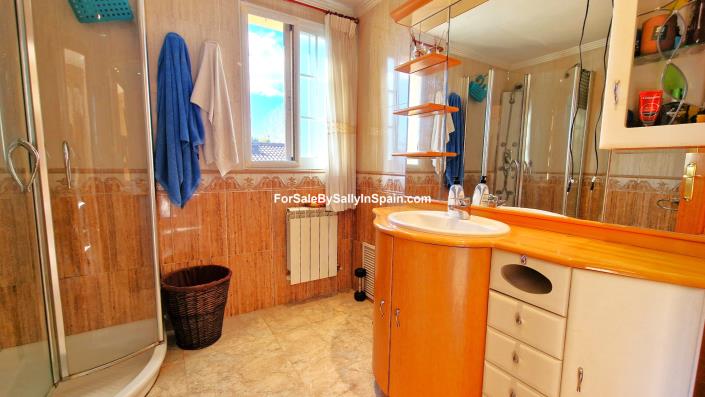 Image No.43-Villa de 4 chambres à vendre à Gandía