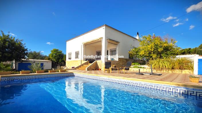 Image No.9-Villa de 4 chambres à vendre à Benigánim