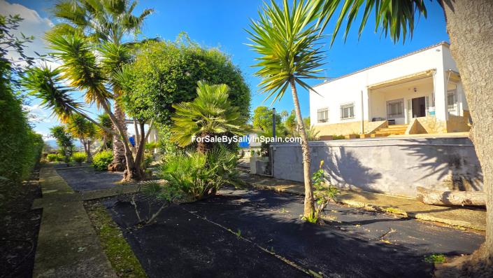 Image No.40-Villa de 4 chambres à vendre à Benigánim