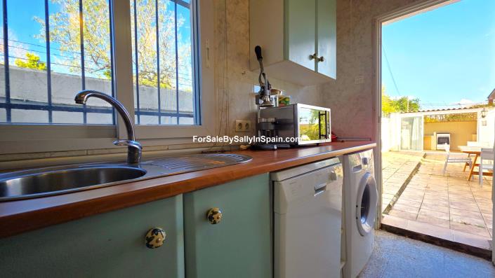 Image No.26-Villa de 4 chambres à vendre à Benigánim