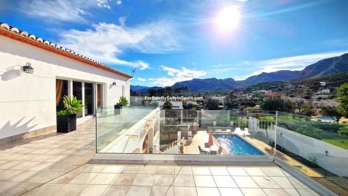 Image No.8-6 Bed Villa for sale