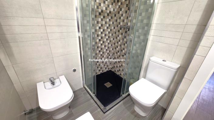 Image No.20-Appartement de 2 chambres à vendre à Gandía