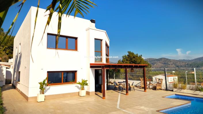 Image No.3-Villa de 3 chambres à vendre à Gandía