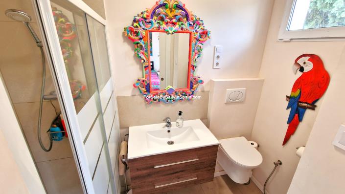 Image No.25-5 Bed Villa for sale